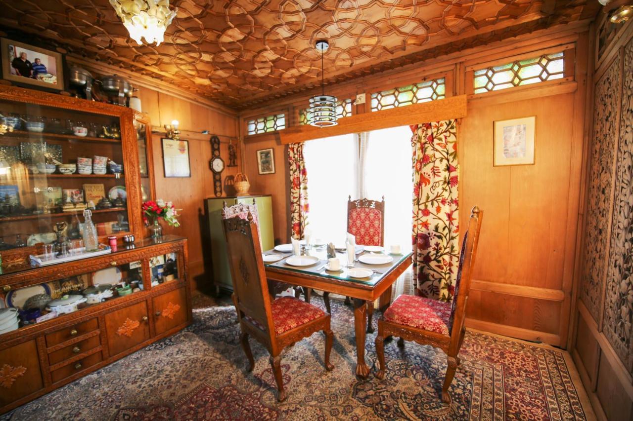 The Shelter Group Of Houseboats & Tour Organiser Srinagar  Luaran gambar