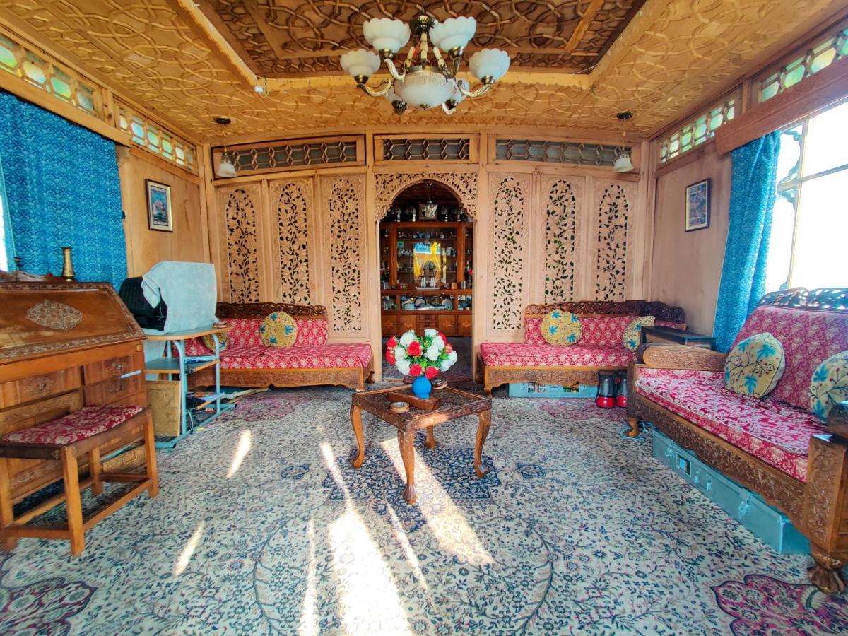 The Shelter Group Of Houseboats & Tour Organiser Srinagar  Luaran gambar