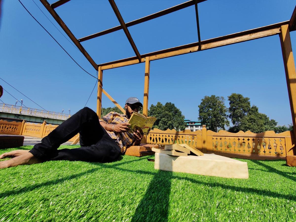 The Shelter Group Of Houseboats & Tour Organiser Srinagar  Luaran gambar