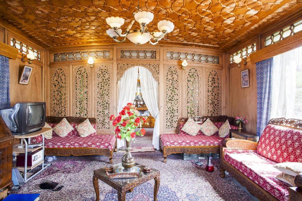 The Shelter Group Of Houseboats & Tour Organiser Srinagar  Luaran gambar